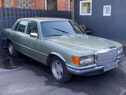 Grün Gebraucht 1977 Mercedes 350 SE Limousine | 5.900 €