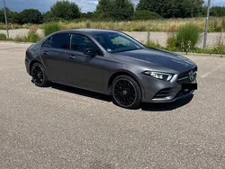 Grau Gebraucht 2022 Mercedes A250 Advanced Limousine | 25.900 € (Fairer Preis)