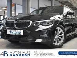 Schwarz Gebraucht 2022 BMW 320 Advantage Kombi | 20.450 € (Guter Preis)