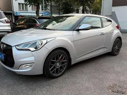 Grau Gebraucht 2012 Hyundai Veloster Style Kleinwagen | 8.999 € (Etwas zu teuer)
