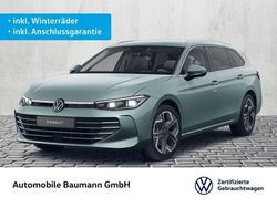 Maripositgrün metallic Gebraucht 2024 VW Passat Elegance Kombi | 38.450 € (Superpreis)