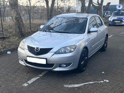 Silber Gebraucht 2005 Mazda 3 Active Limousine | 1.500 € (Fairer Preis)