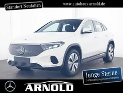 Polarweiß Gebraucht 2024 Mercedes EQA300 Progressive SUV | 34.450 € (Guter Preis)