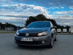 Grau Gebraucht 2009 VW Golf VI Kleinwagen | 7.300 € (Etwas zu teuer)