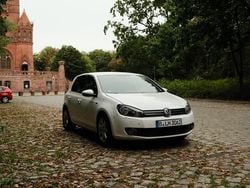 Weiß Gebraucht 2008 VW Golf VI R-line Kleinwagen | 5.000 € (Fairer Preis)