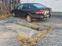 Schwarz Gebraucht 1998 Mazda 626 Limousine | 800 € (Guter Preis)