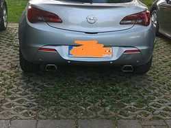 Grau Gebraucht 2012 Opel Astra GTC Coupé | 7.600 € (Fairer Preis)