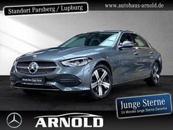Grau (selenitgrau) Gebraucht 2024 Mercedes C200 Avantgarde Limousine | 34.750 € (Superpreis)