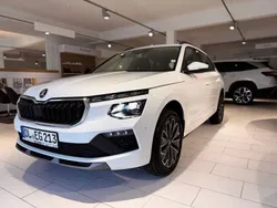 Weiß Neu 2025 Skoda Kamiq Tour SUV | 33.560 € (Etwas zu teuer)