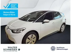Gletscherweiß metallic Gebraucht 2024 VW ID.3 Pro Kleinwagen | 31.950 € (Fairer Preis)