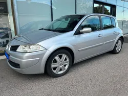 Silber Gebraucht 2008 Renault Mégane III Avantage Limousine | 1.399 € (Superpreis)