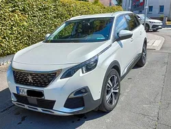Weiß Gebraucht 2019 Peugeot 5008 Allure Van / Kleinbus | 16.200 € (Guter Preis)