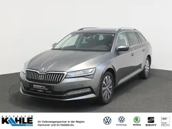 Grau Gebraucht 2023 Skoda Superb Style Kombi | 33.750 € (Guter Preis)