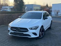 Weiß Gebraucht 2021 Mercedes CLA250e Night Limousine | 18.000 € (Superpreis)