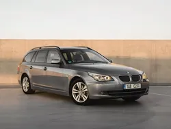 Grau Gebraucht 2009 BMW 525 Lifestyle Kombi | 7.640 € (Etwas zu teuer)
