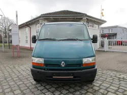 Grün Gebraucht 2003 Renault Master Van | 1.200 €