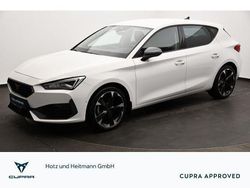 "candy" weiss Gebraucht 2023 Cupra Leon Limousine | 24.690 € (Guter Preis)