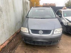 Grau Gebraucht 2005 VW Touran Van / Kleinbus | 600 € (Superpreis)