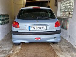 Blau Gebraucht 2004 Peugeot 206 Limousine | 1.850 € (Teuer)