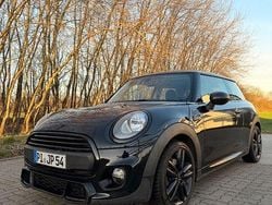 Schwarz Gebraucht 2019 Mini John Cooper Works Kleinwagen | 12.500 € (Guter Preis)