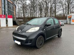 Schwarz Gebraucht 2010 Peugeot 107 Filou Kleinwagen | 2.590 € (Fairer Preis)