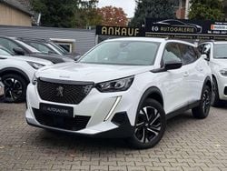 Blanc banquise Gebraucht 2022 Peugeot 2008 Allure SUV | 15.850 € (Superpreis)