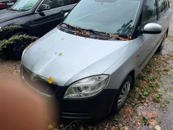 Silber Gebraucht 2009 Skoda Fabia Ambiente Kombi | 500 € (Guter Preis)