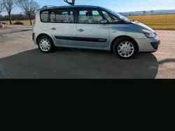 Silber Gebraucht 2004 Renault Espace Van / Kleinbus | 2.200 € (Etwas zu teuer)