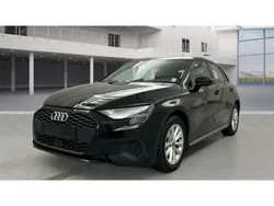 Schwarz Gebraucht 2022 Audi A3 Sportback Comfort Limousine | 23.990 € (Guter Preis)