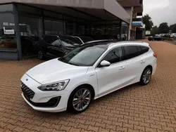 Frozen white Gebraucht 2019 Ford Focus Vignale Kombi | 19.990 € (Etwas zu teuer)