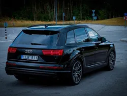 Schwarz Gebraucht 2016 Audi SQ7 Sport SUV | 34.500 € (Teuer)