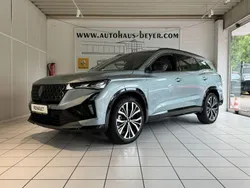 Grau Neu 2025 Renault Espace Iconic Van / Kleinbus | 47.900 € (Etwas zu teuer)