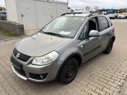 Grau Gebraucht 2009 Suzuki SX4 Club SUV | 1.990 € (Fairer Preis)