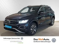 Deep black perleffekt Gebraucht 2024 VW T-Roc Move SUV | 27.980 € (Superpreis)