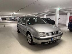 Grau Gebraucht 2003 VW Golf IV Trendline Limousine | 1.500 € (Guter Preis)