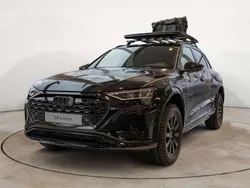 Schwarz (schwarz / mythosschwarz) Neu 2025 Audi Q8 e-tron Comfort SUV | 121.999 €
