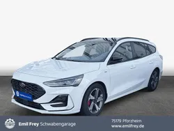 Frozen white Gebraucht 2024 Ford Focus ST-Line X Kombi | 29.850 € (Fairer Preis)