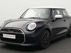 Schwarz Gebraucht 2024 Mini Cooper S Favoured Kleinwagen | 27.207 € (Superpreis)