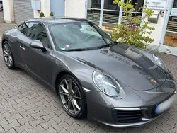 Grau Gebraucht 2018 Porsche 911 Carrera Coupé | 79.900 € (Superpreis)