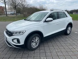 Weiß Gebraucht 2023 VW T-Roc Life SUV | 22.485 € (Guter Preis)