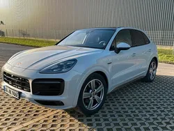 Andere farben Gebraucht 2020 Porsche Cayenne SUV | 70.980 €
