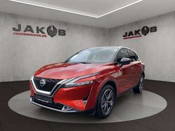 Fuji sunset red/black Gebraucht 2024 Nissan Qashqai Tekna SUV | 35.990 € (Etwas zu teuer)