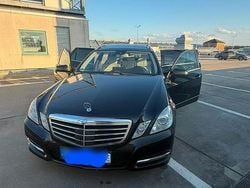 Schwarz Gebraucht 2010 Mercedes E300 Avantgarde Kombi | 7.900 € (Fairer Preis)