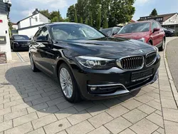 Saphirschwarz Gebraucht 2019 BMW 318 Luxury Line Kleinwagen | 20.900 € (Teuer)