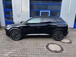 Schwarz Gebraucht 2022 Peugeot e-2008 GT SUV | 21.450 € (Etwas zu teuer)