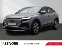 Grau Gebraucht 2022 Audi Q4 Sportback e-tron SUV | 30.990 € (Etwas zu teuer)