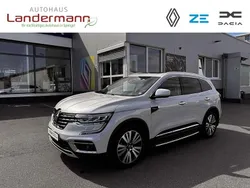 Kyanitweiß metallic Gebraucht 2021 Renault Koleos Bose Edition SUV | 26.890 € (Teuer)