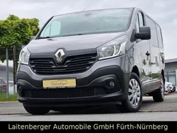Grau Gebraucht 2015 Renault Trafic Expression Van | 16.450 € (Fairer Preis)