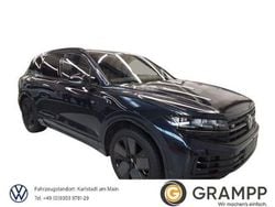 Blau Gebraucht 2025 VW Touareg R SUV | 77.940 € (Superpreis)