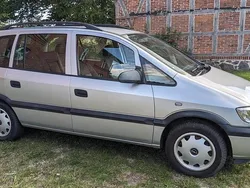 Silber Gebraucht 2003 Opel Zafira Van / Kleinbus | 1.850 € (Fairer Preis)